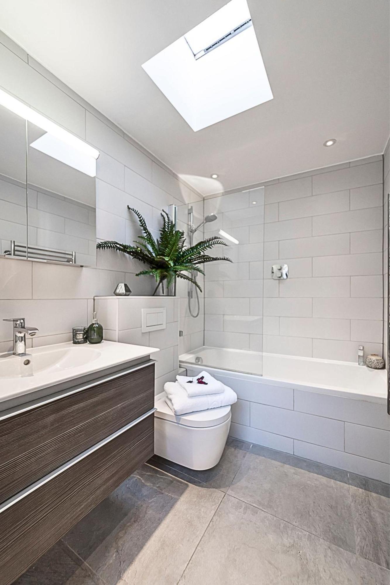 Kensington Oasis Central London 2Br Private House - Near Harrods, Kensington Palace, And Other London Attractions المظهر الخارجي الصورة